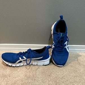 Men’s ASICS running shoes size 9.5